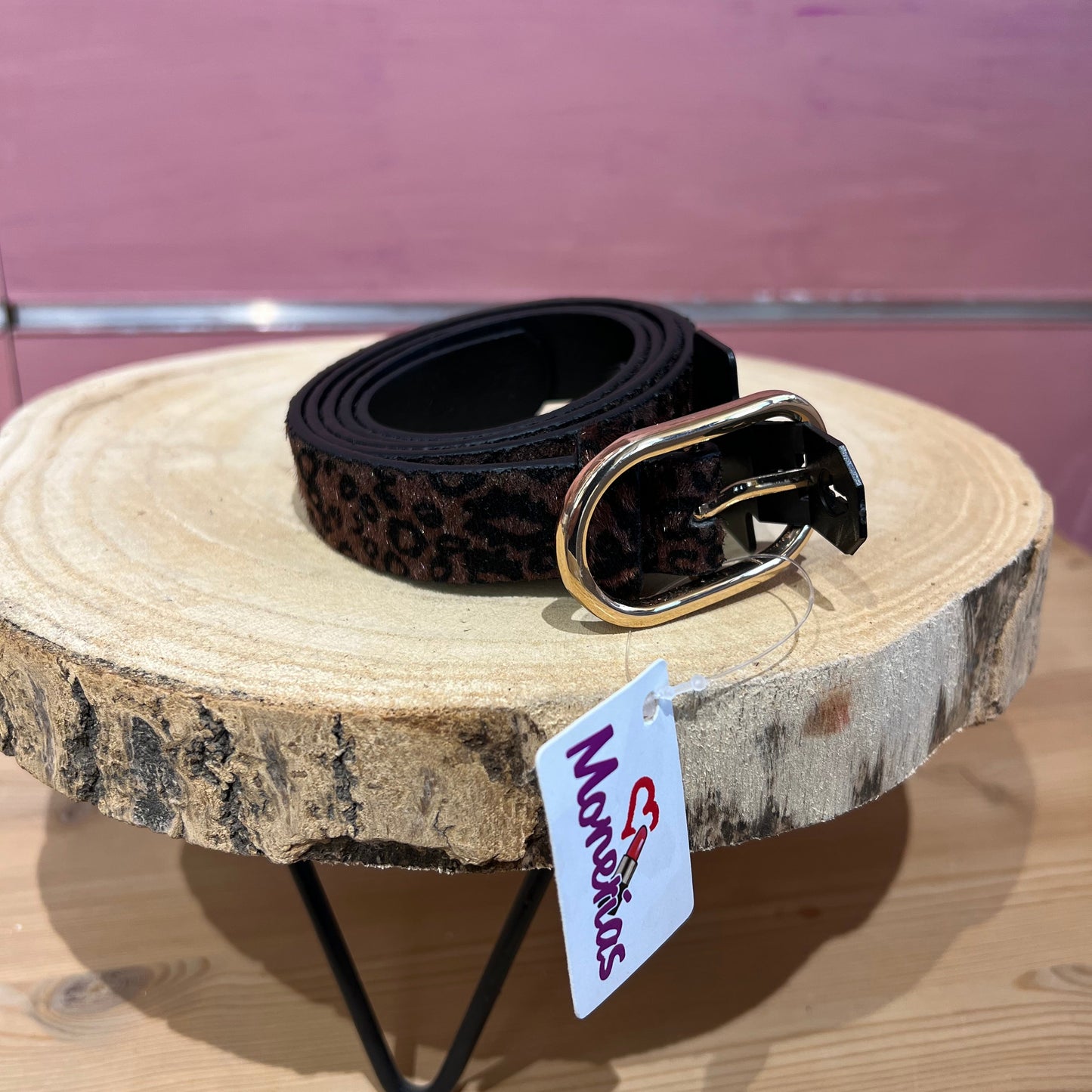 Cinturon animal print.