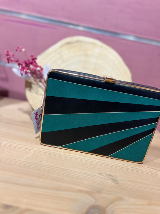 Clutch verde y negro.
