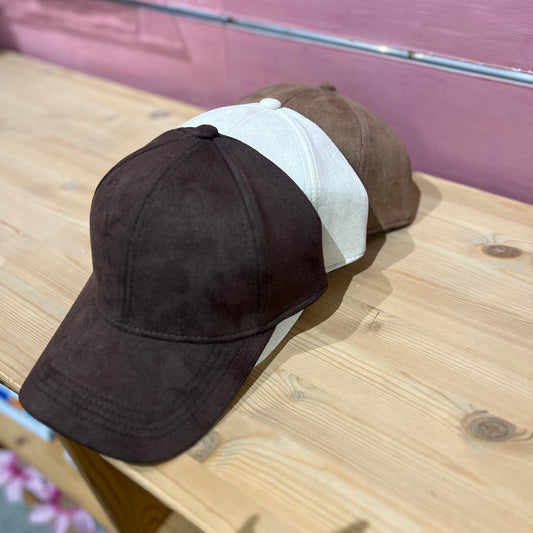 Gorra terciopelo.
