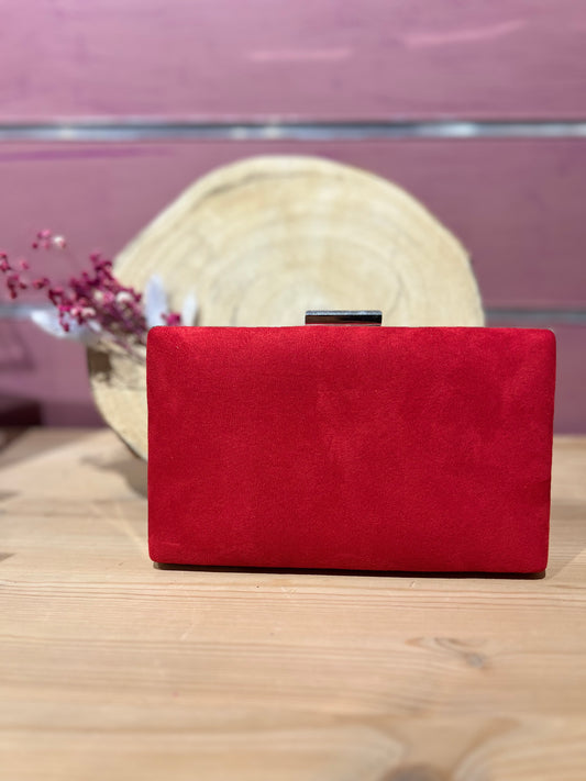 Clutch rojo.