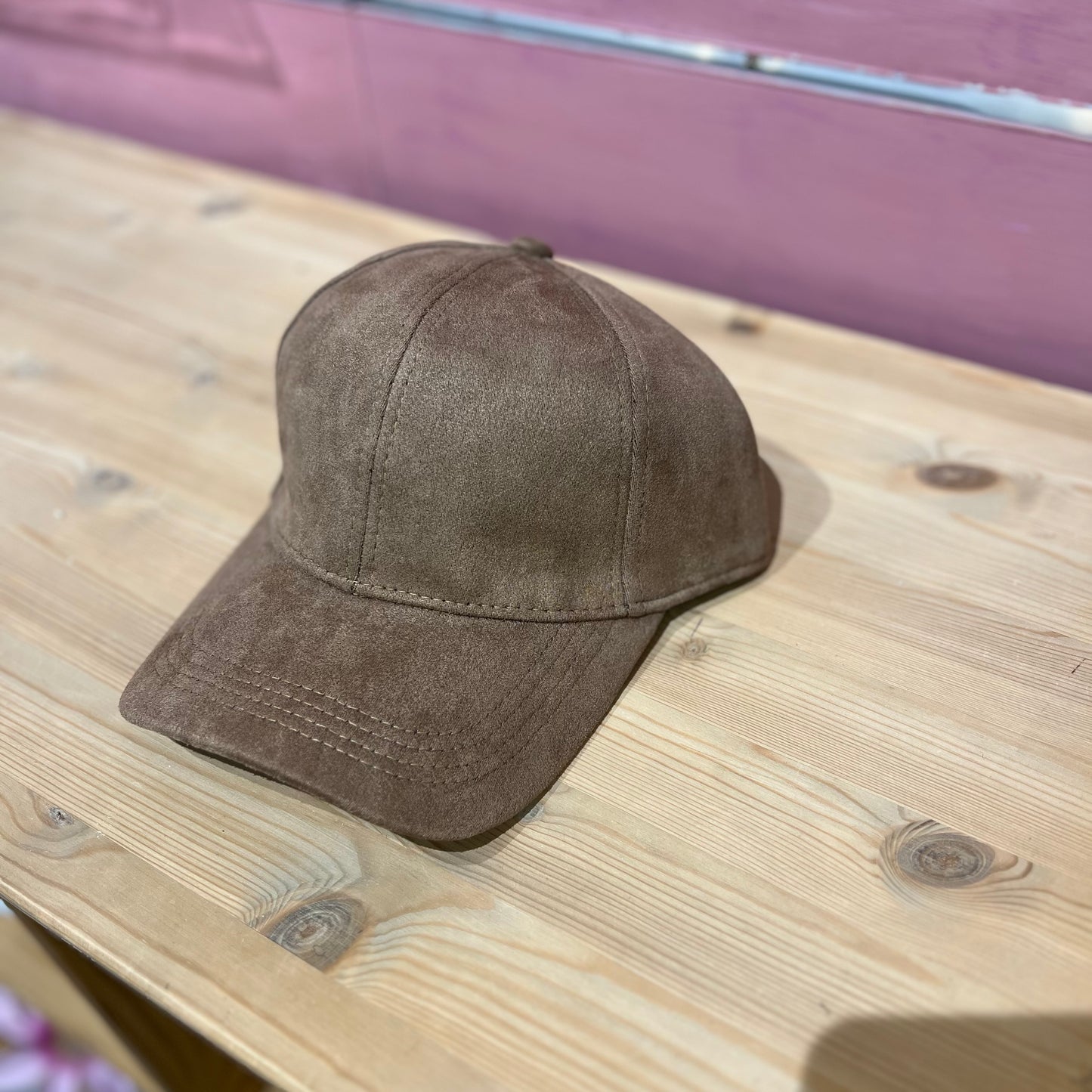 Gorra terciopelo.